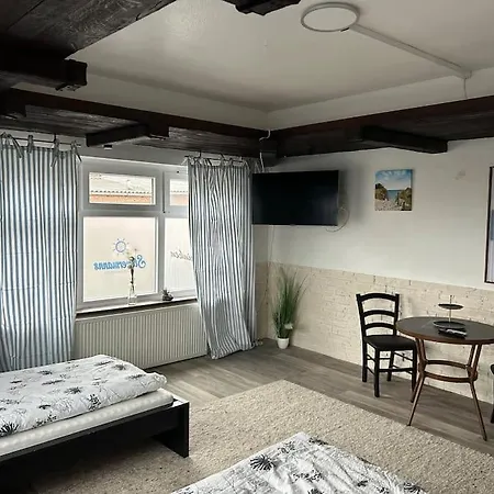 Piets Apartman Sandstedt